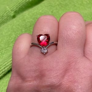 ❌❌Beautiful red heart ring